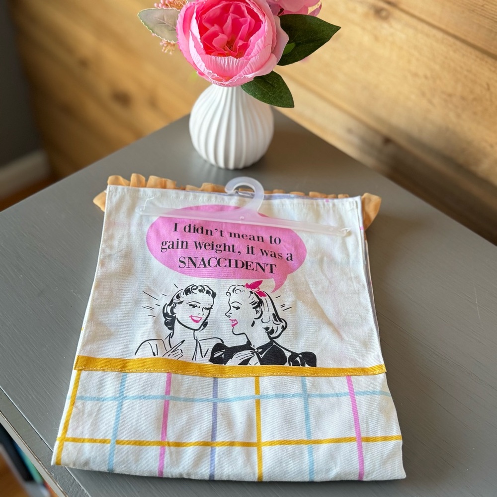 Pretty apron